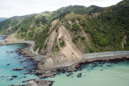 Landslides block State Highway One near Kaikoura on the upper east coast of South Island. Sgt Sam Shepherd/Courtesy of Royal New Zealand Defence Force/Handout via REUTERS