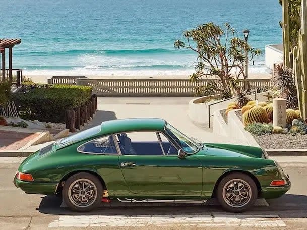 Ein 1968er Porsche 912 mit dem von EV West eingebauten Tesla Model S Motor und Batteriepaket. - Copyright: EV West