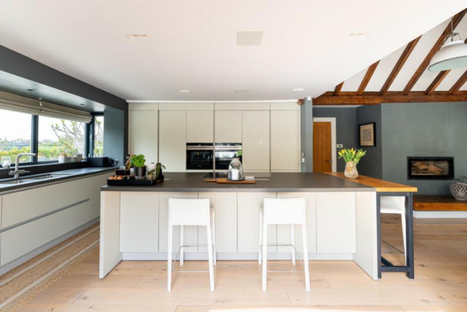 Gazette: A bespoke kitchen