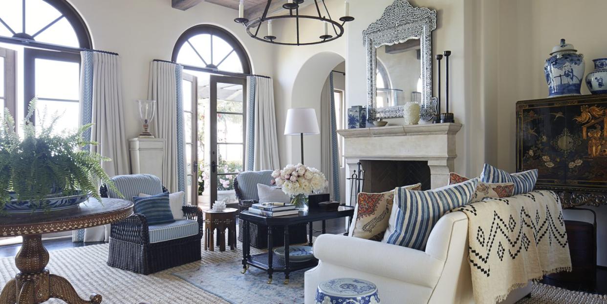 mark d sikes montecito living room