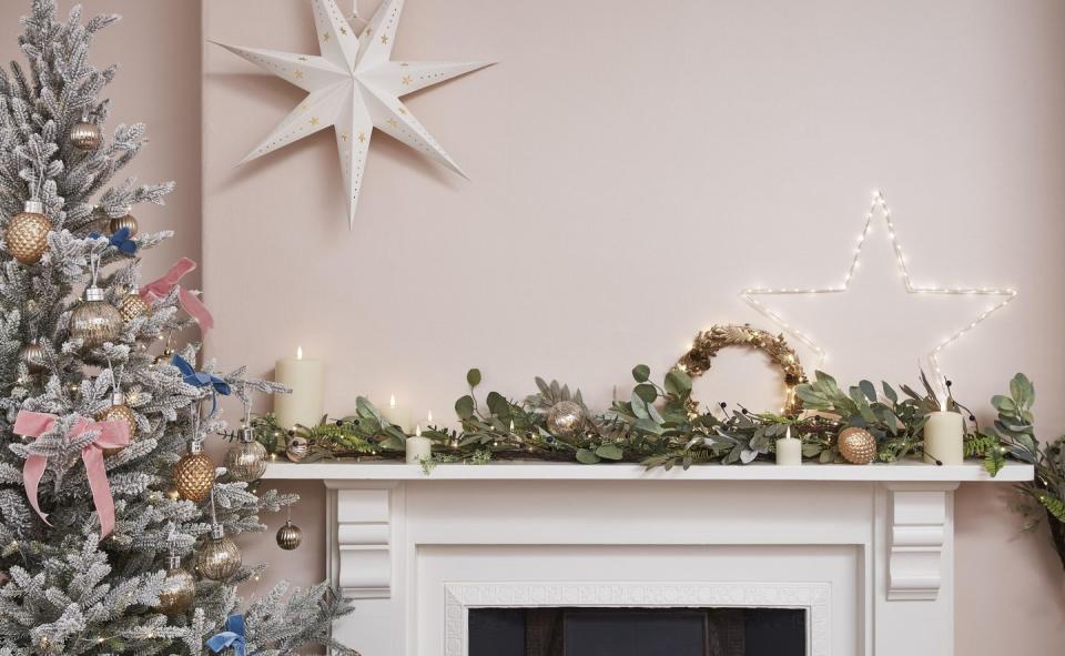 christmas living room decor