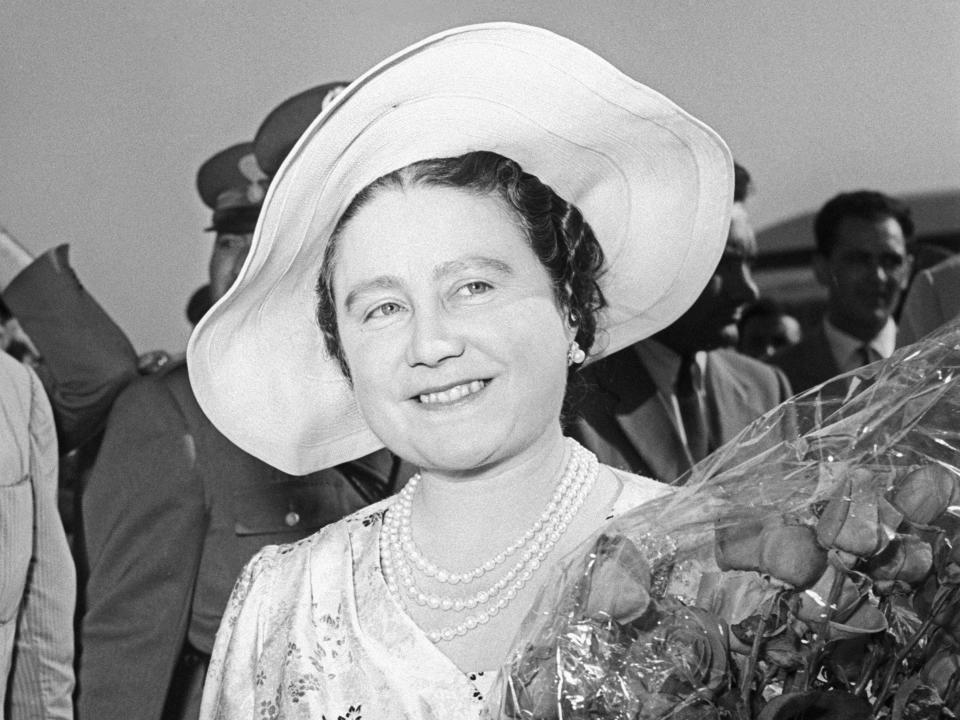 queen mother elizabeth 1953