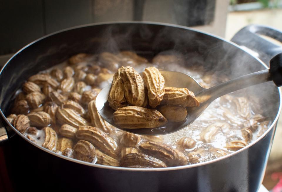 Boiled Peanuts