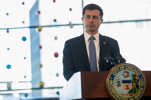 FILE PHOTO: In this Nov. 21, 2022, file photo, Transportation Secretary Pete Buttigieg speaks ahead of expected Thanksgiving travel at O'Hare airport in Chicago, Illinois, U.S. (Jim Vondruska/Reuters)