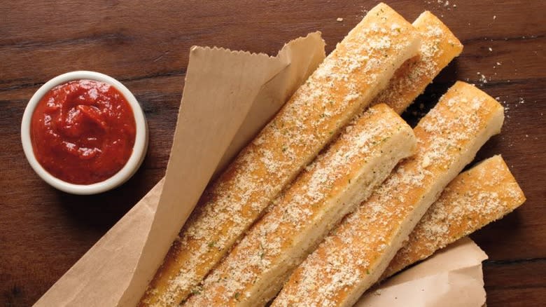 Pizza Hut breadsticks with sauce