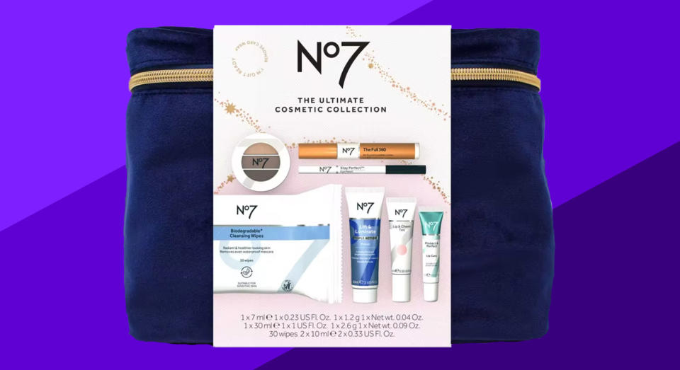 Luxurious No7 Christmas gift set that's under £25