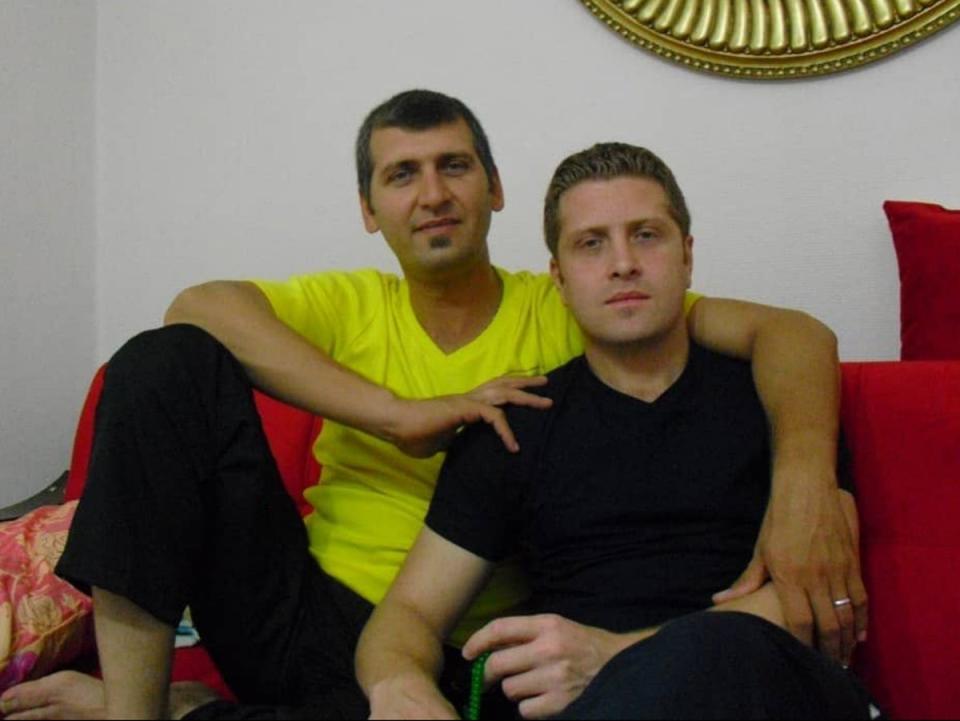 Kamran Mehdipour (left) with brother Peyman (Kamran Mehdipour)