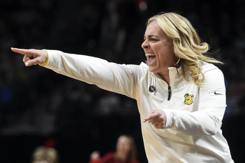 Baylor head coach Nicki Collen yells to players during the first half of a Sweet 16 college basketball game against Southern California in the NCAA Tournament, Saturday, March 30, 2024, in Portland, Ore. (AP Photo/Steve Dykes)