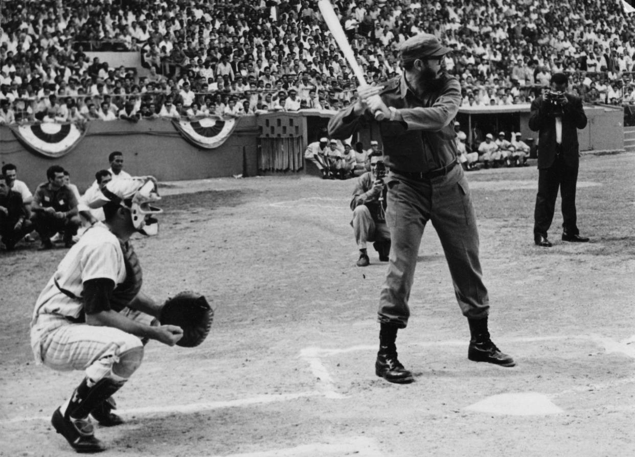 Cuban revolutionary leader Fidel Castro playing baseball: Keystone/Getty Images