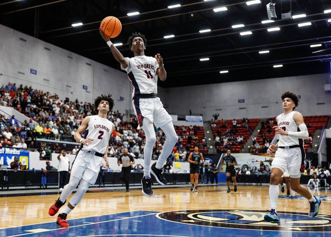 Columbus High School’s Garyn Bess (11) scores in the game’s final seconds to defeat Winter Haven during the FHSAA boys basketball Class 7A State Championship at the RP Funding Center in Lakeland, Florida on Saturday, March 4, 2023.