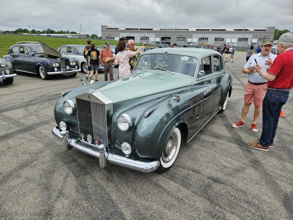 1959 rollsroyce silver cloud at m1 concourse vintage cars and coffee 2024