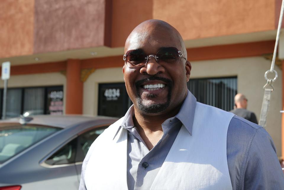 Leonard Ellerbe boxing Mayweather Promotions