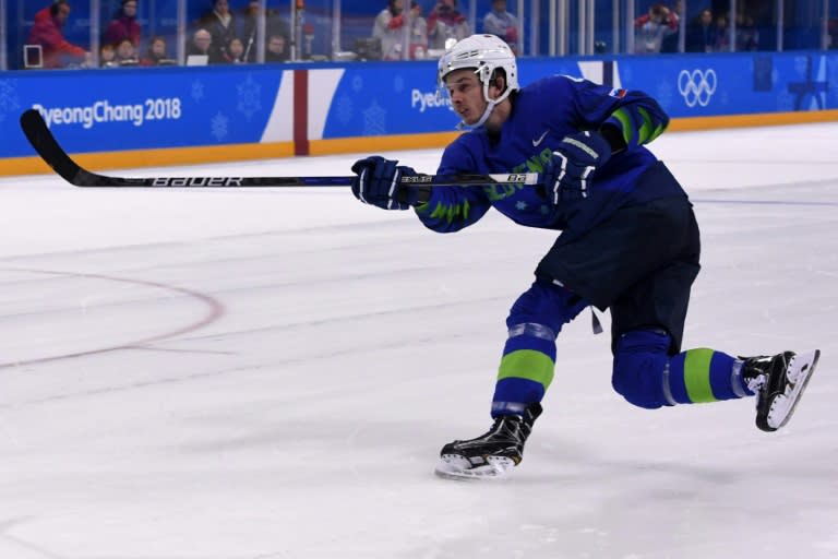 Slovenian ice hockey player Ziga Jeglic failed a drugs test and has been banned from the Olympics, the Court of Arbitration for Sport said