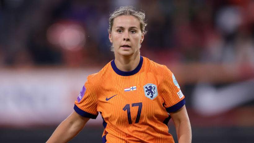 Victoria Pelova in action for the Netherlands against Finland