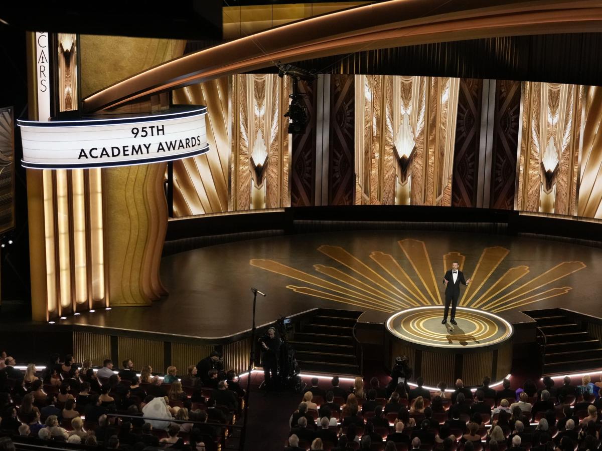 Who Will Host the 2024 Oscars? - PureWow