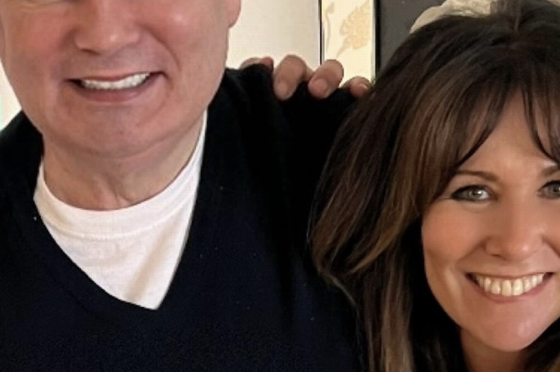 Eamonn Holmes' fans defend him as he shares 'wonderful' friend picture