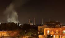 The ILVA steel plant is seen next to the Tamburi district, in Taranto, southern Italy April 27, 2018. Picture taken April 27, 2018. REUTERS/Tony Gentile