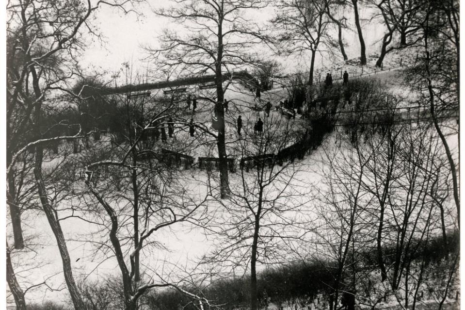 Wintersee, vor 1929.<span class="copyright">© Phyllis Umbehr/Galerie Kicken Berlin/VG Bild-Kunst, Bonn 2020</span>