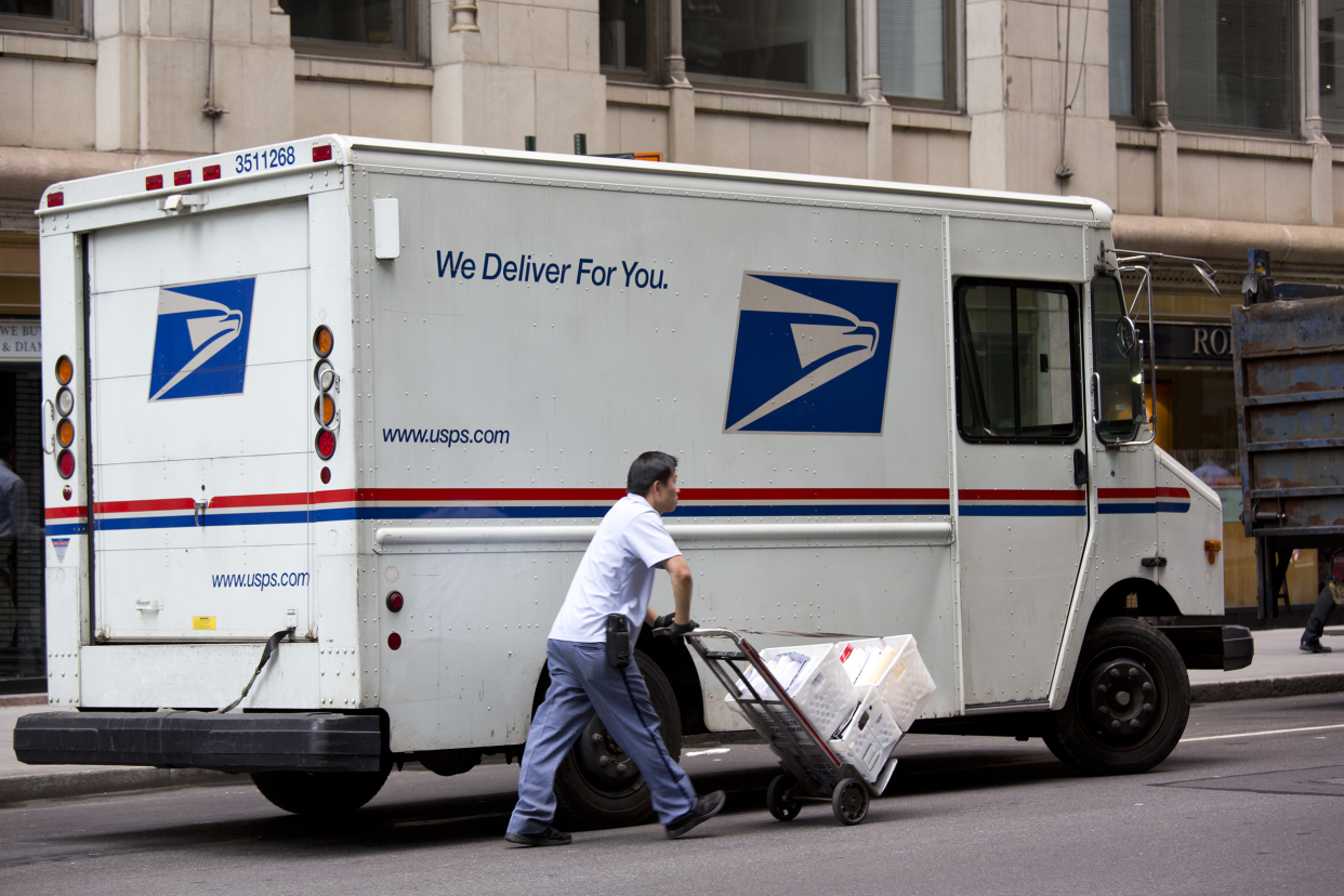 USPS delivery truck