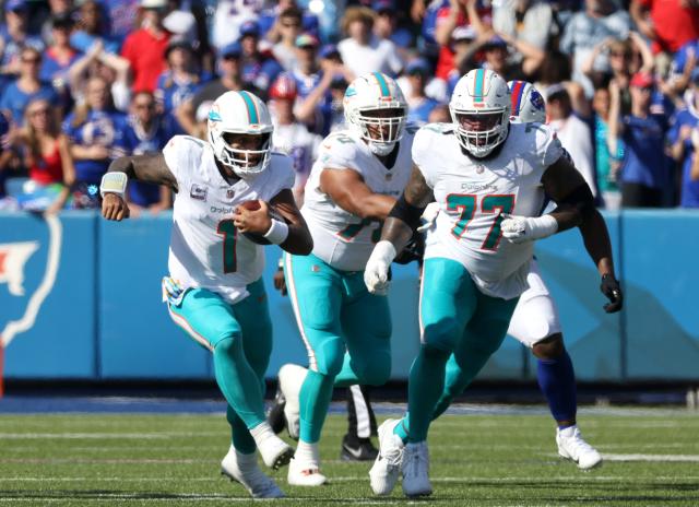 Play of the Patriots defense one of the few positives in Dolphins loss