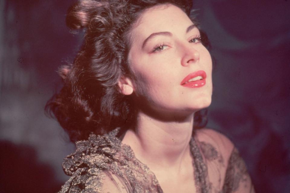 Ava Gardner (1922-1990) gehörte dank Filmen wie "Schnee am Kilimandscharo" und "Die barfüßige Gräfin" in den 50er-Jahren zu den begehrtesten Diven der Traumfabrik. (Bild: Baron/Getty Images)