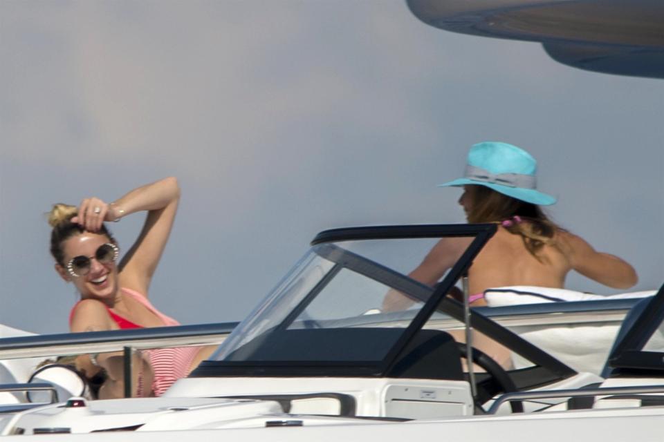 Jasmine Yarbrough and James Packer’s new girlfriend Kylie Lim soaked up the sun together on the billionaire’s luxury yacht. Source: Backgrid