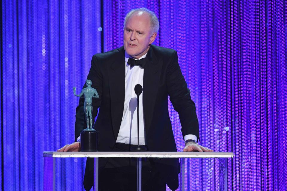 <p>John Lithgow made a point of showing his support of Meryl Streep’s powerful political speech a few weeks prior at the Golden Globes, saying that she spoke his “exact thoughts”. [Photo: Getty] </p>