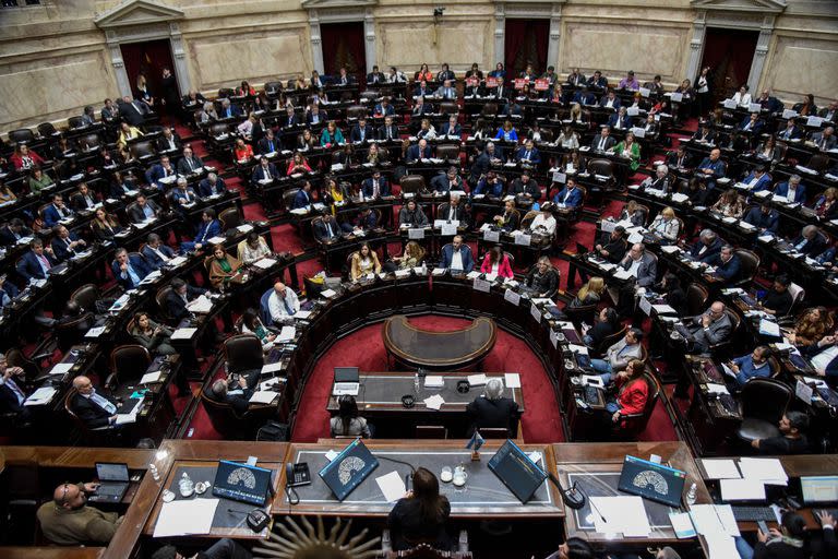 La sesión de la Cámara de Diputados en la que se aprobó el "consenso fiscal"