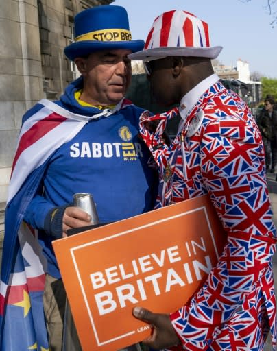 Pro and anti-Brexit campaigners rallied near parliament ahead of the vote