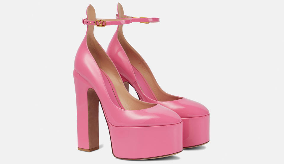 Valentino, heels, high heels, pumps, platforms, platform pumps, platform heels, pink pumps, pink platforms, pink heels, ankle strap heels, ankle strap pumps, leather pumps, leather platforms, leather heels