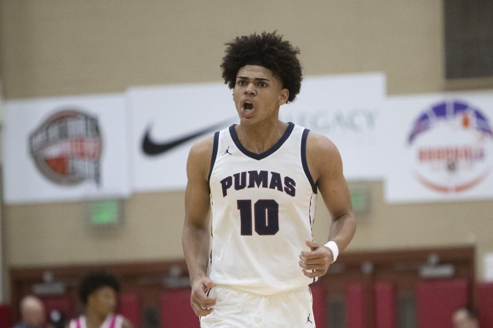 Perry High School guard Koa Peat (10) yelling during the first half of the game against San Ysidro High School on Dec. 10, 2022.