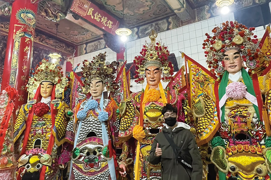 國立台灣海洋大學輪機工程系蔡安捷從小就喜歡廟會傳統文化。（國立台灣海洋大學提供）