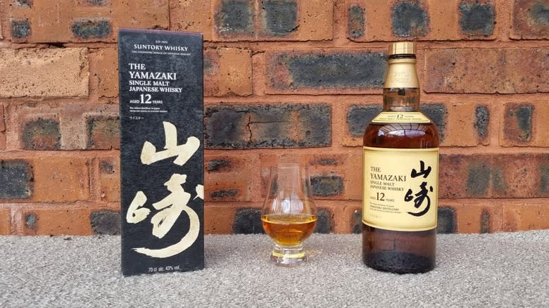 Yamazaki 12 in glass