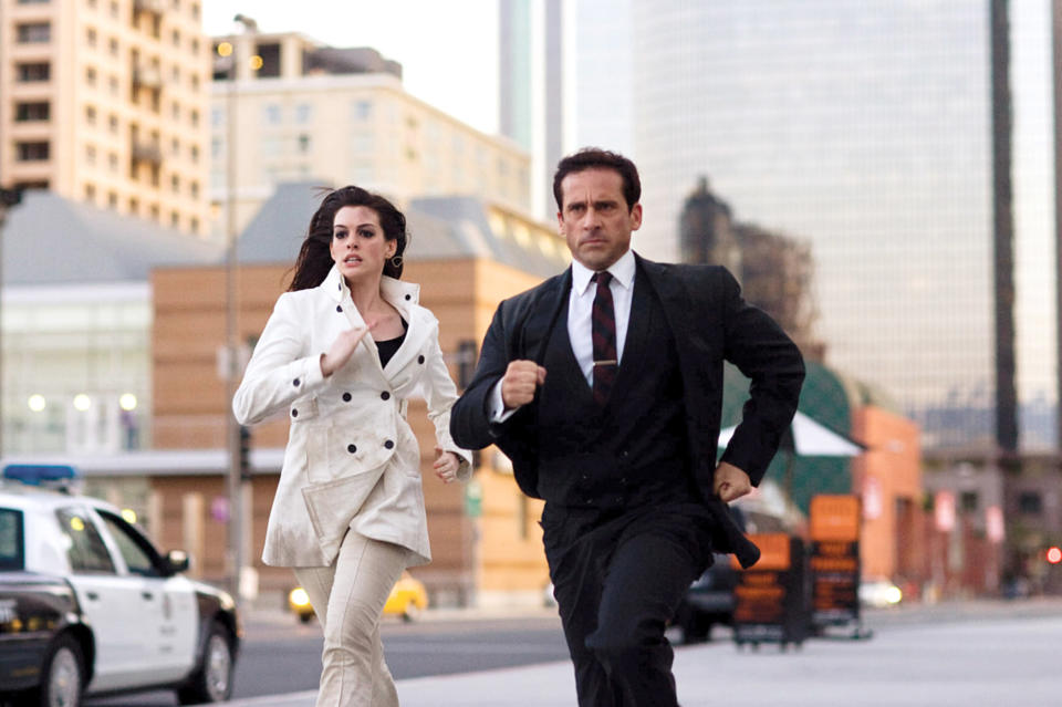 Anne Hathaway and Steve Carell in Get Smart