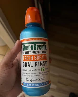 A bad breath-targeting oral rinse