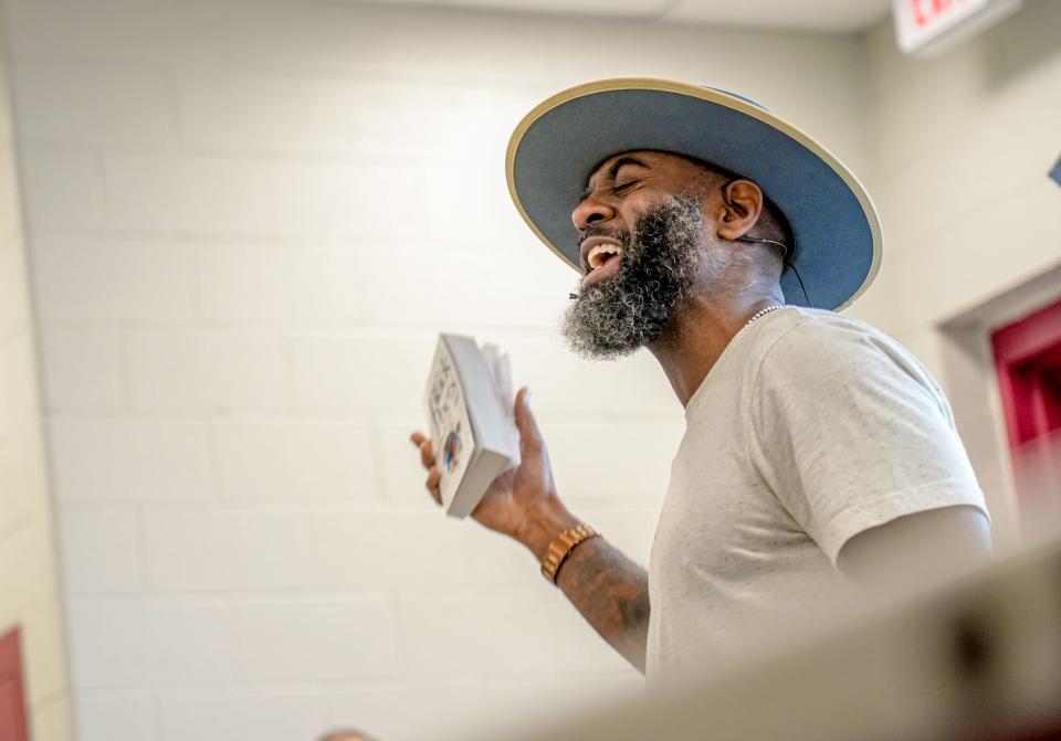 Reginald Dwayne Betts speaks to inmates about his discovery of books while serving time.