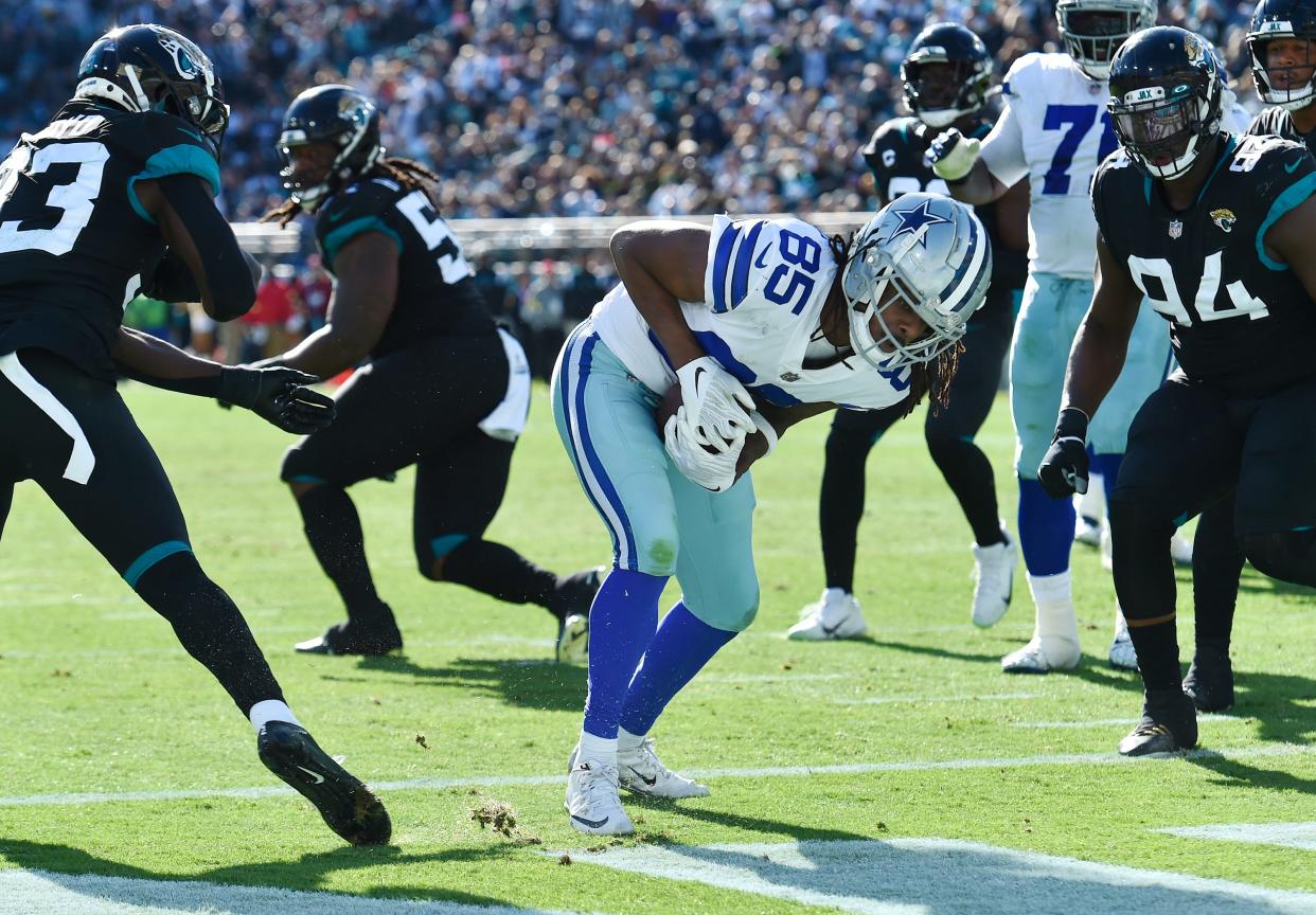 Dallas Cowboys wide receiver Noah Brown (85) runs into the end zone for a late second quarter touchdown. The Jacksonville Jaguars hosted the Dallas Cowboys at TIAA Bank Field Sunday, December 18, 2022. The Jaguars trailed 21 to 7 at the half. [Bob Self/Florida Times-Union]