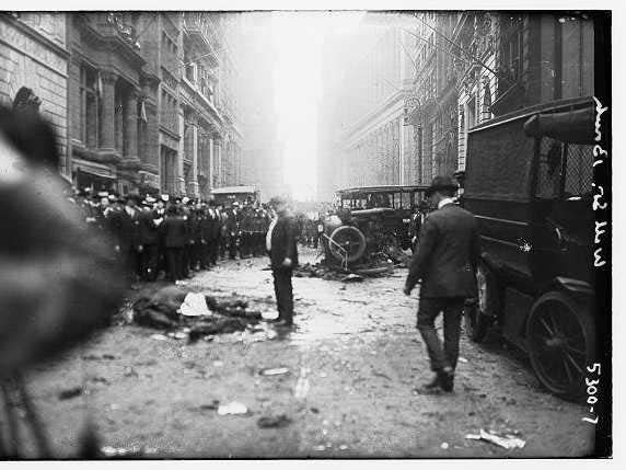 Wall Street Bombing 1920 deserted street