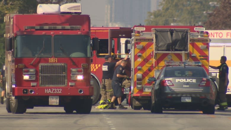 Fire crews reopen area in Etobicoke after ammonia leak stopped, 2 people sent to hospital