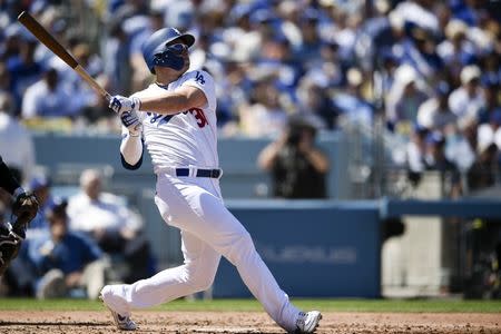 Zack Greinke wins Dodgers debut, 3-0 over Pirates