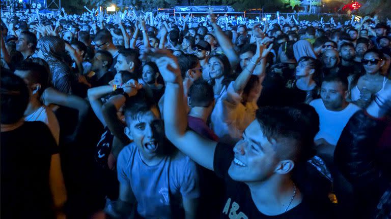 Dash Berlin en Mandarine Park. Primera fiesta electrónica que se realiza en Buenos Aires desde la trágica Time Warp