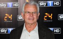 <p>Sein Vater chauffierte einst Franklin D. Roosevelt, er selbst sollte später Präsident werden - zumindest in der Actionserie "24": William Devane strahlt eine so natürliche Autorität aus, dass er regelmäßig als Befehlshaber besetzt wird. Außenminister in "The West Wing", Präsident in "Stargate - Kommando SG-1" und sogar John F. Kennedy spielte er bereits. (Bild: Anthony Harvey/Getty Images)</p> 