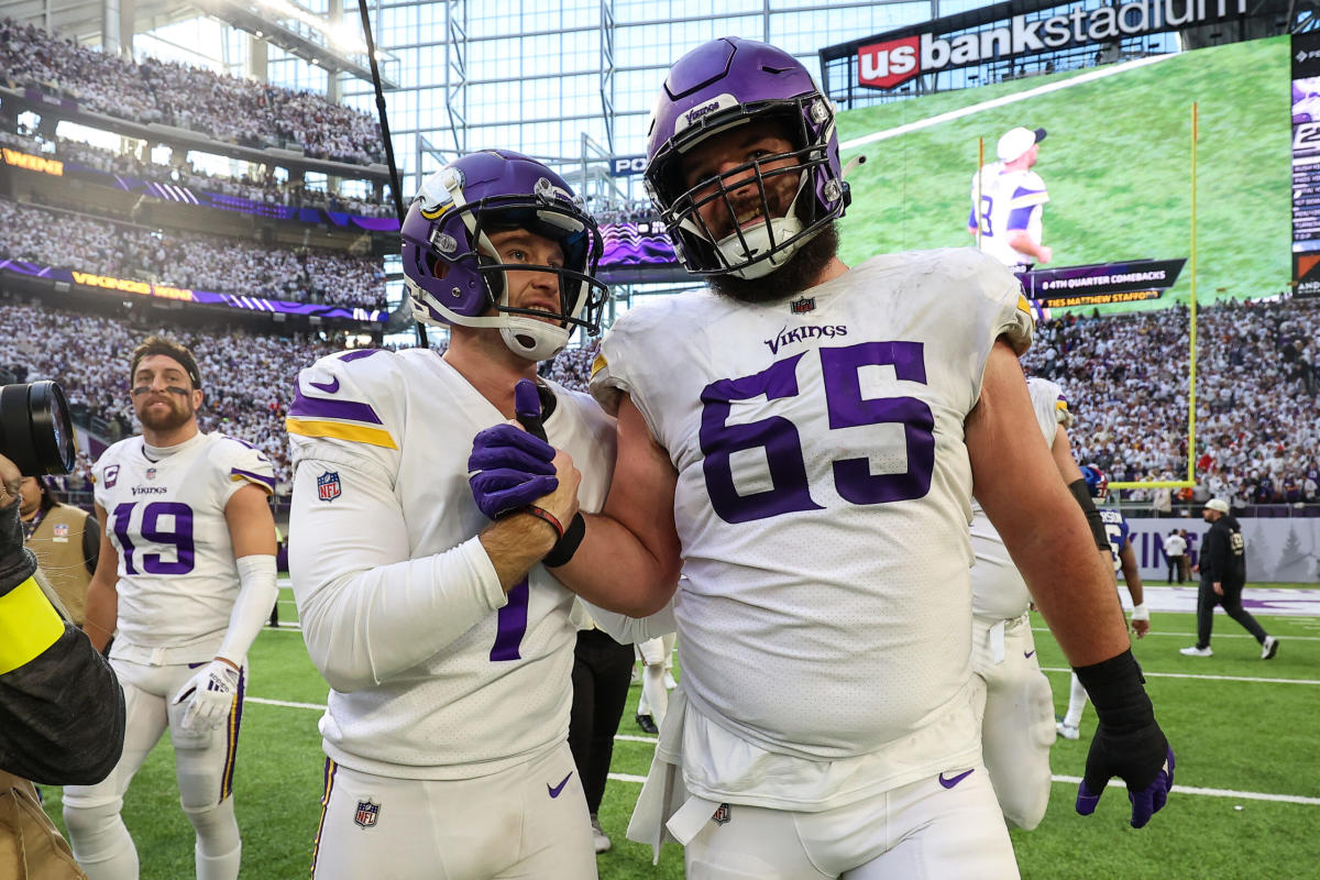 OL woes mounting as Vikings' Brian O'Neill, Austin Schlottmann have  'significant' injuries - Sports Illustrated Minnesota Vikings News,  Analysis and More