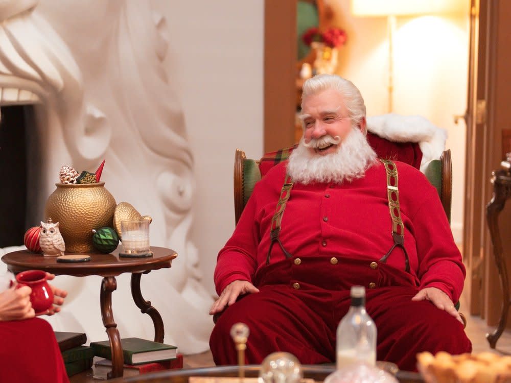 Sieht sich heftigen Vorwürfen ausgesetzt: "Santa Clause"-Star Tim Allen. (Bild: © 2022 Disney. All rights reserved.)