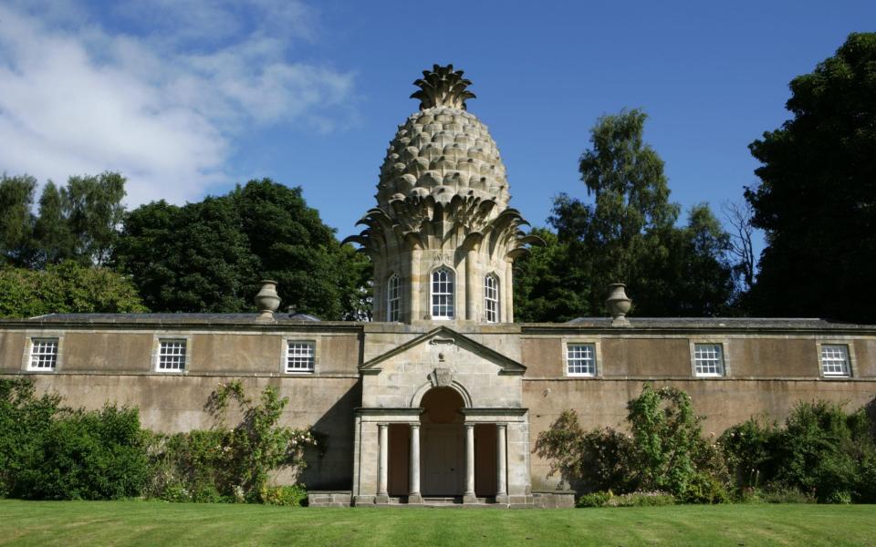 dunmore pineapple, scotland - Angus Bremner