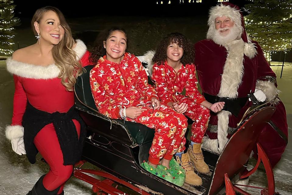 Copiii de Crăciun ai Mariah Carey https://www.instagram.com/p/CmmFejZKtjq/.  Mariah Carey / Instagram
