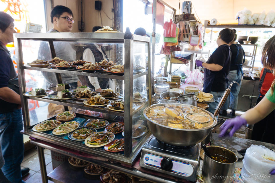 大胖烏醋麵,三重大胖烏醋乾麵,三重幸福水漾公園美食,三重骨仔肉湯推薦,三重工業區美食小吃,三重工業區烏醋麵