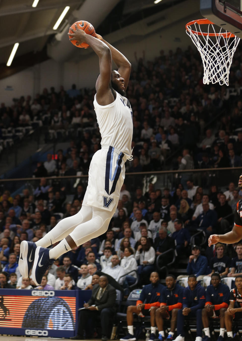 Villanova forward Eric Paschall (4) dunks the ball in the first half of an NCAA college basketball game against Morgan State, Tuesday, Nov. 6, 2018, in Villanova, Pa. (AP Photo/Laurence Kesterson)