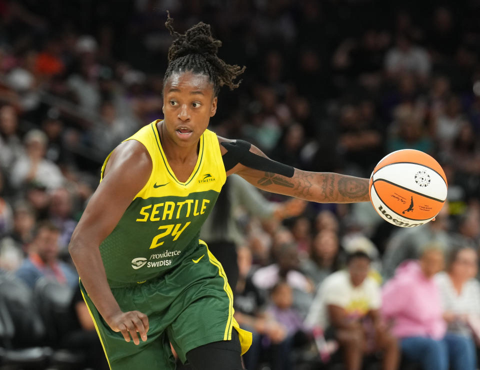 Seattle Storm guard Jewell Loyd has spearheaded a deal to provide her team with more snacks and drinks while traveling. (Joe Camporeale/USA TODAY Sports)