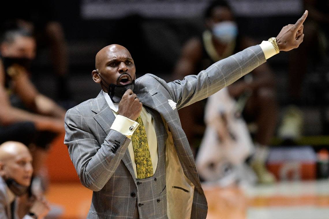 On Tuesday night, Vanderbilt Coach Jerry Stackhouse will again seek his first career victory over Kentucky. Stackhouse is 0-7 as a head man against the Wildcats.